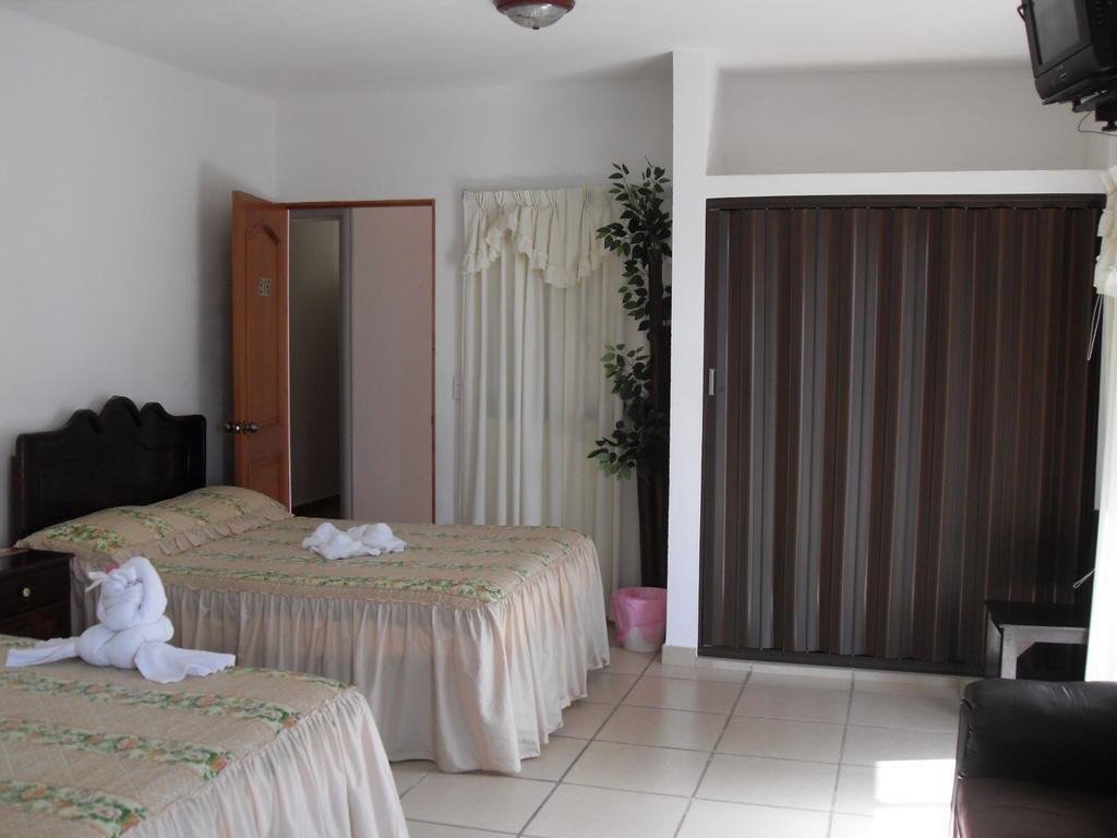 Hostal Del Cid Catemaco Δωμάτιο φωτογραφία